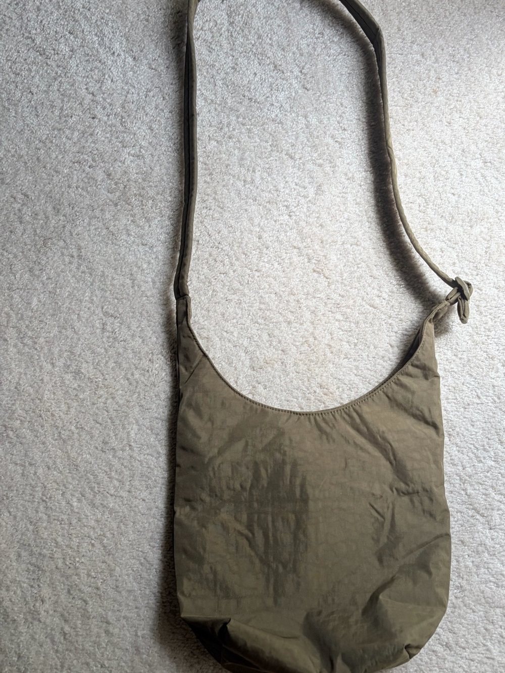 BAGGU Olive Green Lightweight Crossbody Bag